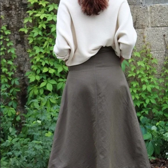 Esby Olive Midi Skirt - Picture 4 of 4